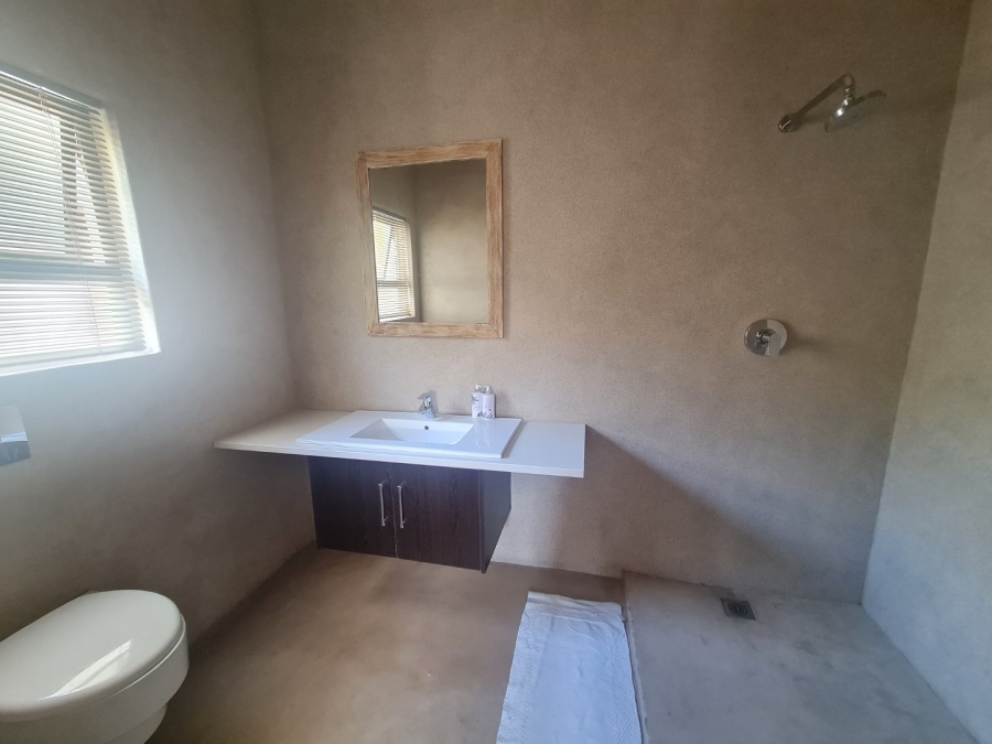 6 Bedroom Property for Sale in Waverley Free State
